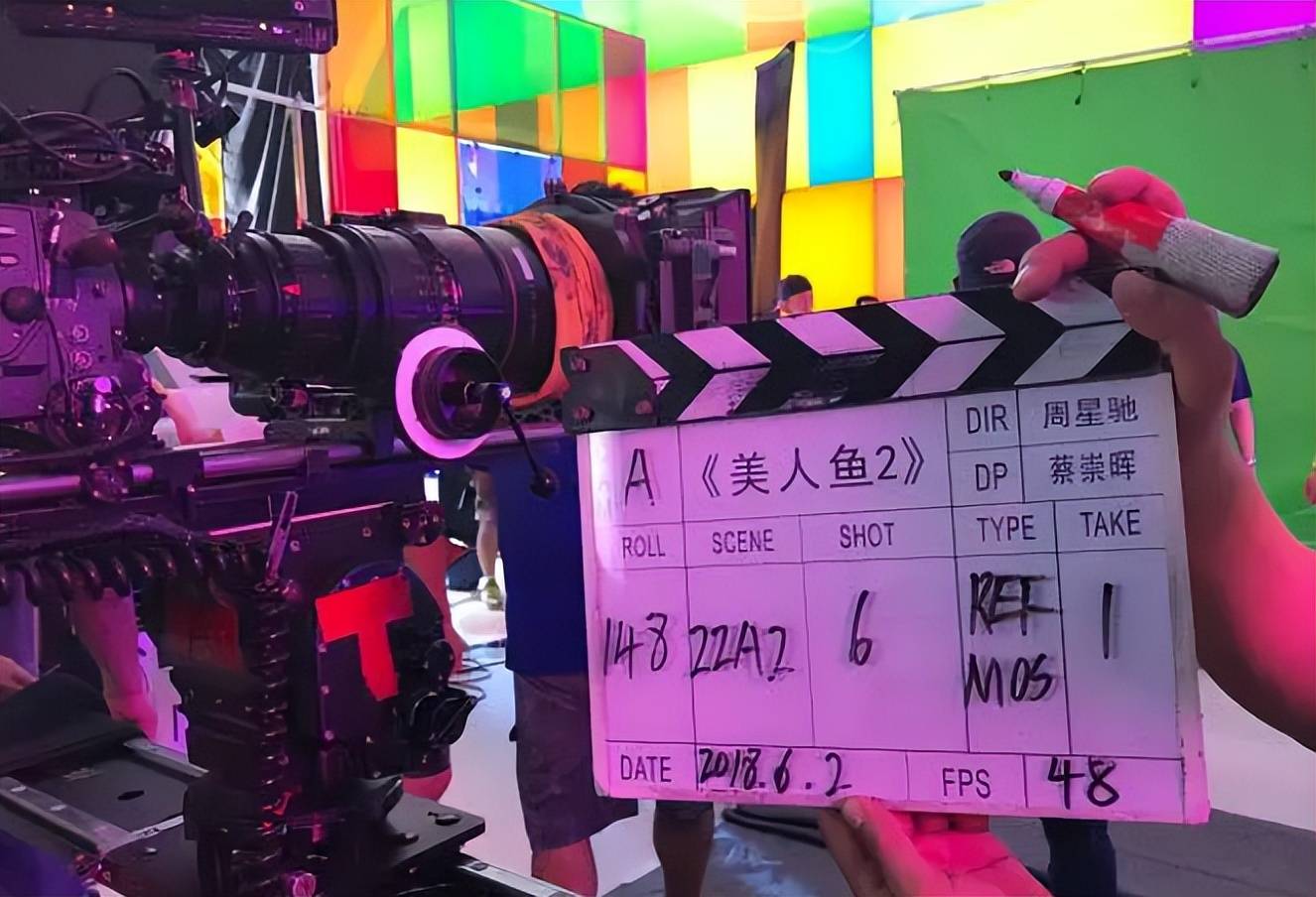 周星驰缺席"春节档"已5年,细数这些年发生的事,让人一言难尽_美人鱼