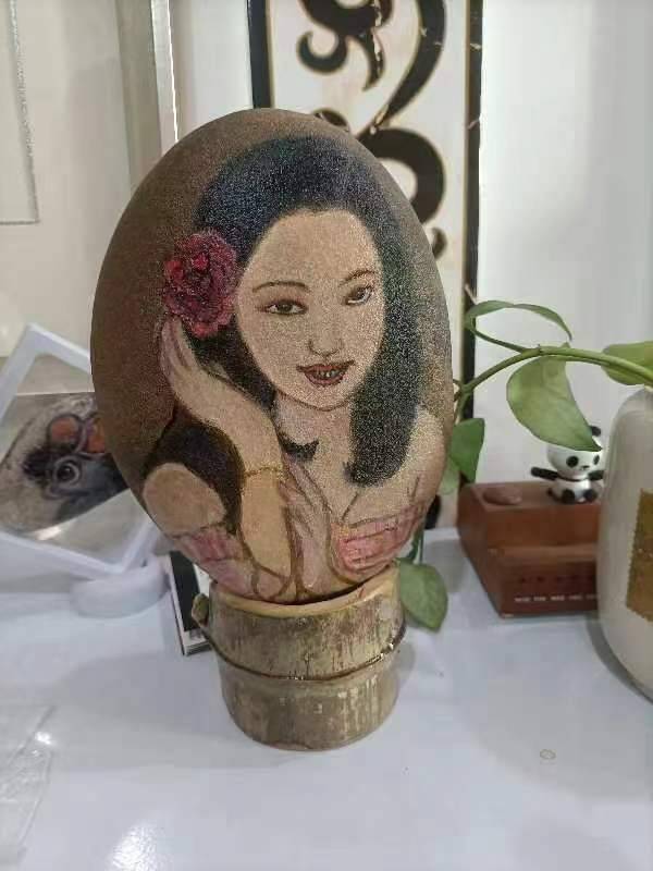 刘普红老师的石头画_金陵_南京_美术家协会