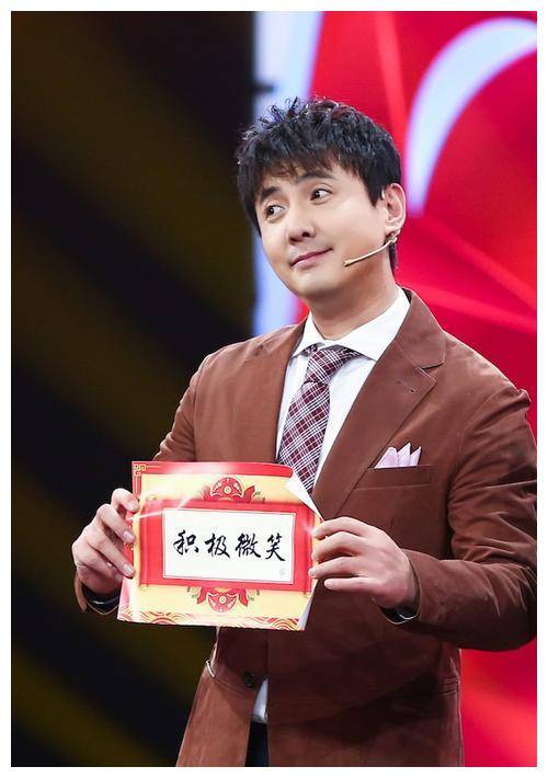 沈腾45岁手术后康复良好!