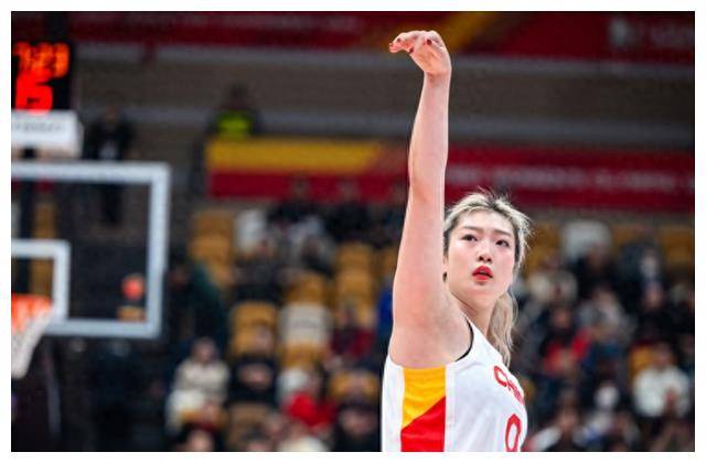 中国女篮奥预赛大胜新西兰，韩旭惊艳全场