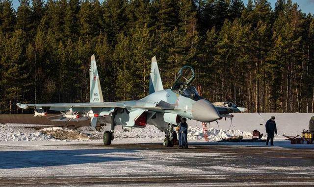 1分钟起飞1架,需要2天半才能飞完,俄罗斯究竟有多少架