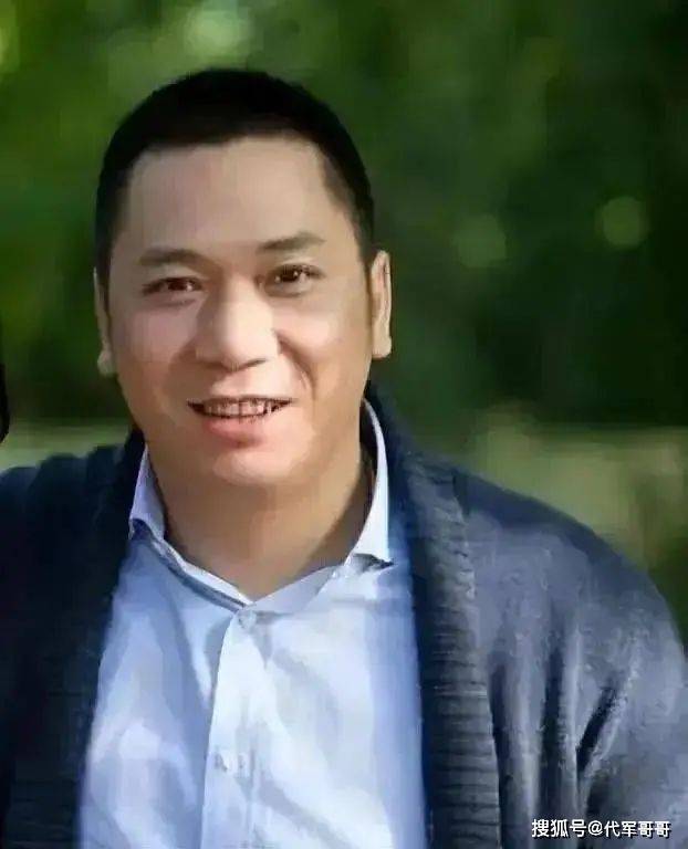 48岁的赵薇,一切都结束了_黄有龙_资本_富豪