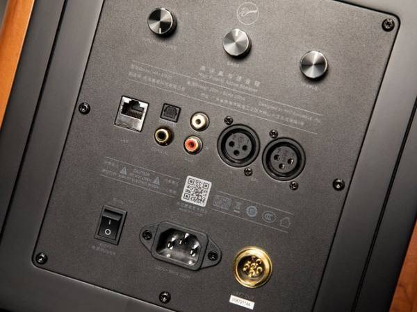出众三分频 惠威m500有源hi-fi客厅音箱评测_用户