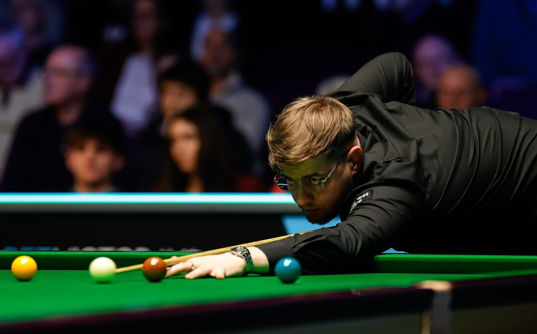 威尔士公开赛:4-2,新年开门红,丁俊晖轻松击败肯德里克