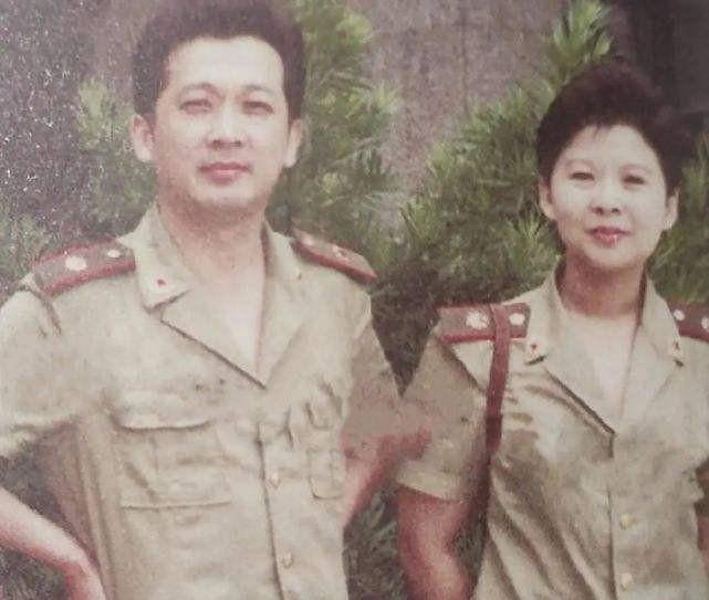 董文华丈夫张楠:苦等5年毫无怨言,关键时刻助妻子走出名誉风波_时间