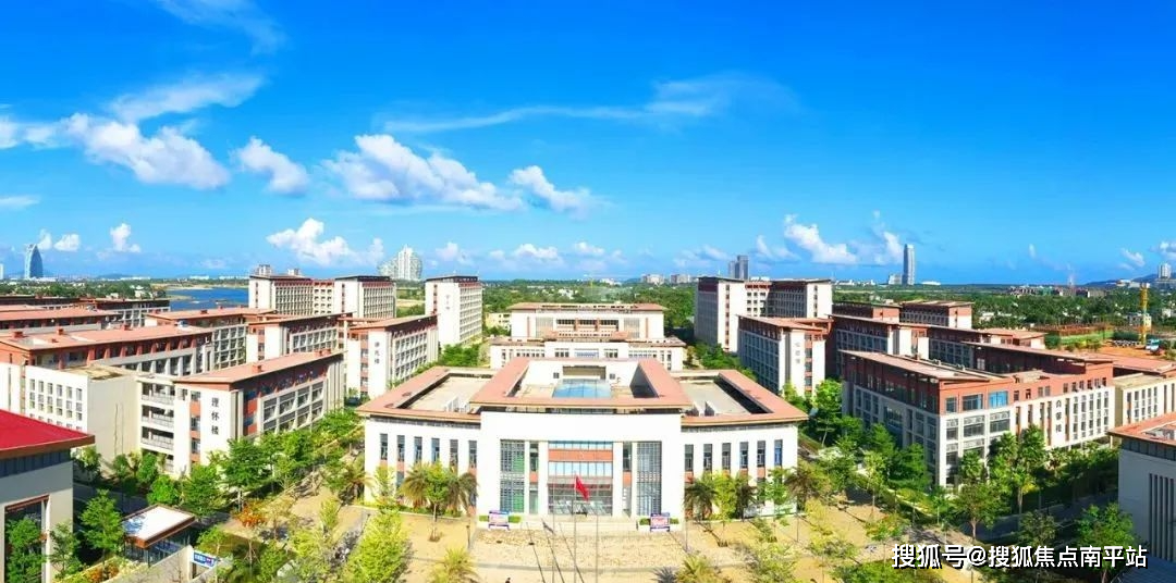 国美海棠湾70三亚【国美海棠湾】70售楼处电话