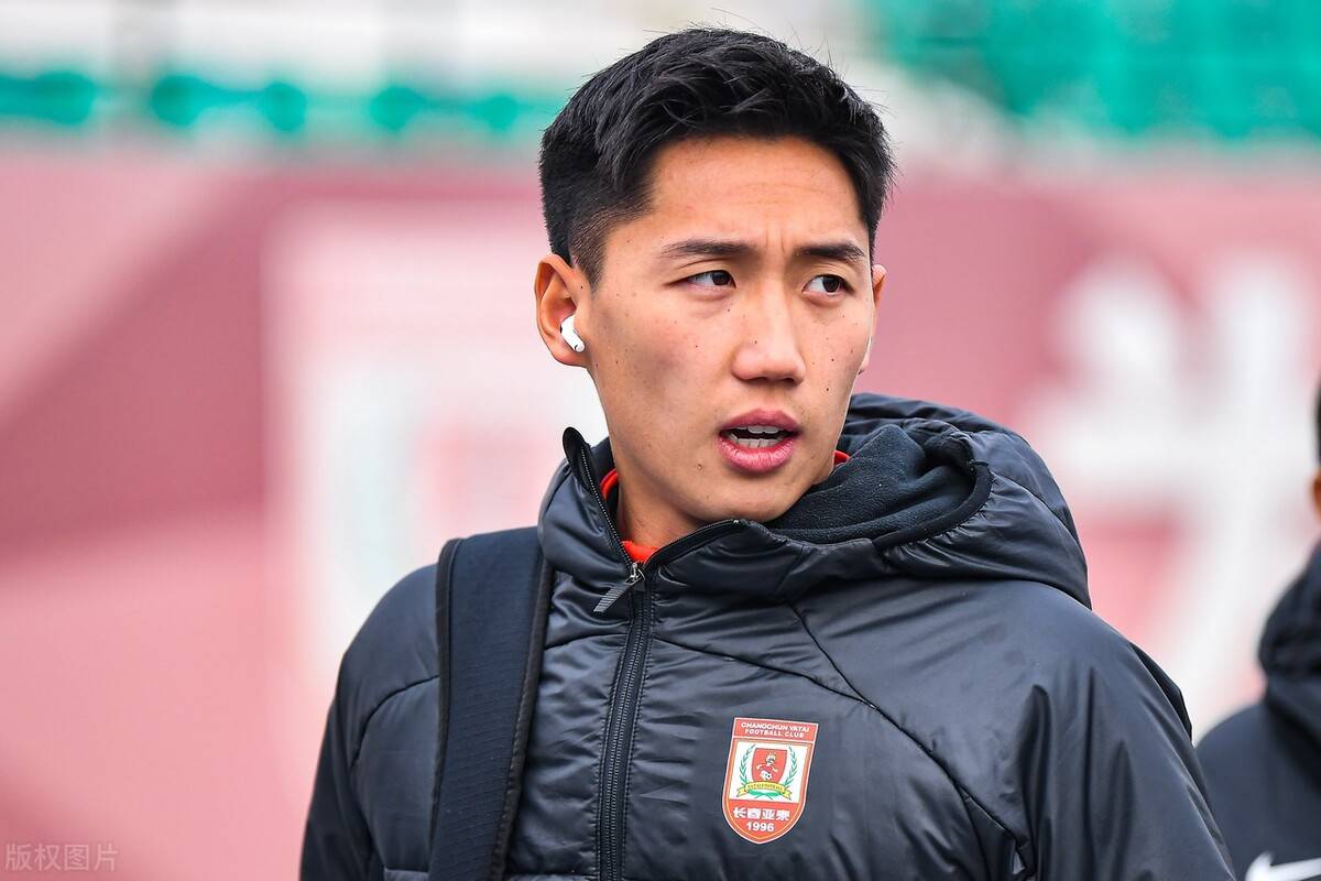 林良铭白高兴了!原以为加盟国安就能锁定主力,结果面临激烈竞争_杨立