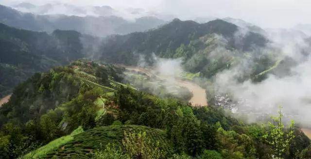 皖南的这条自驾公路,被称为江浙沪皖最像川藏线的公路