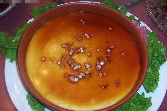 瑶柱蒸水蛋和三色蒸水蛋的制作方法_葱花_蒜泥_小匙