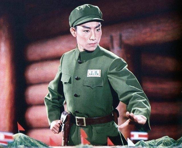 京剧名家宋玉庆去国外是束手无措,可是国外也不好混,如今早就回来了