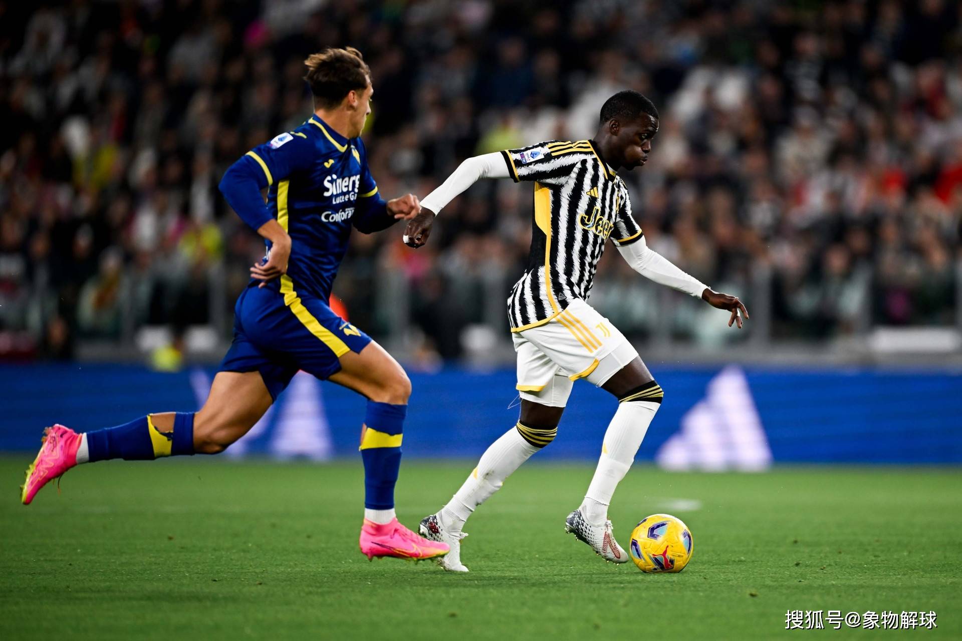 意甲巅峰对决 维罗纳对阵尤文图斯