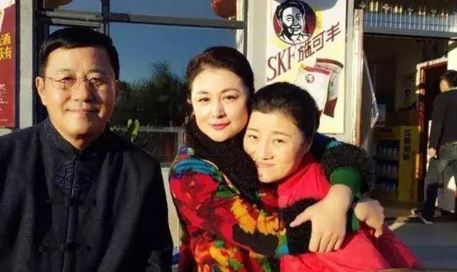 可以说王小宝,葛珊珊和于月仙的对手戏最多,他们三个人关系最密切.