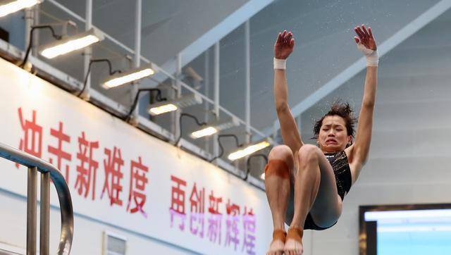 全红婵已顺利抵达多哈,世锦赛表现能否令周继红"满意"呢?