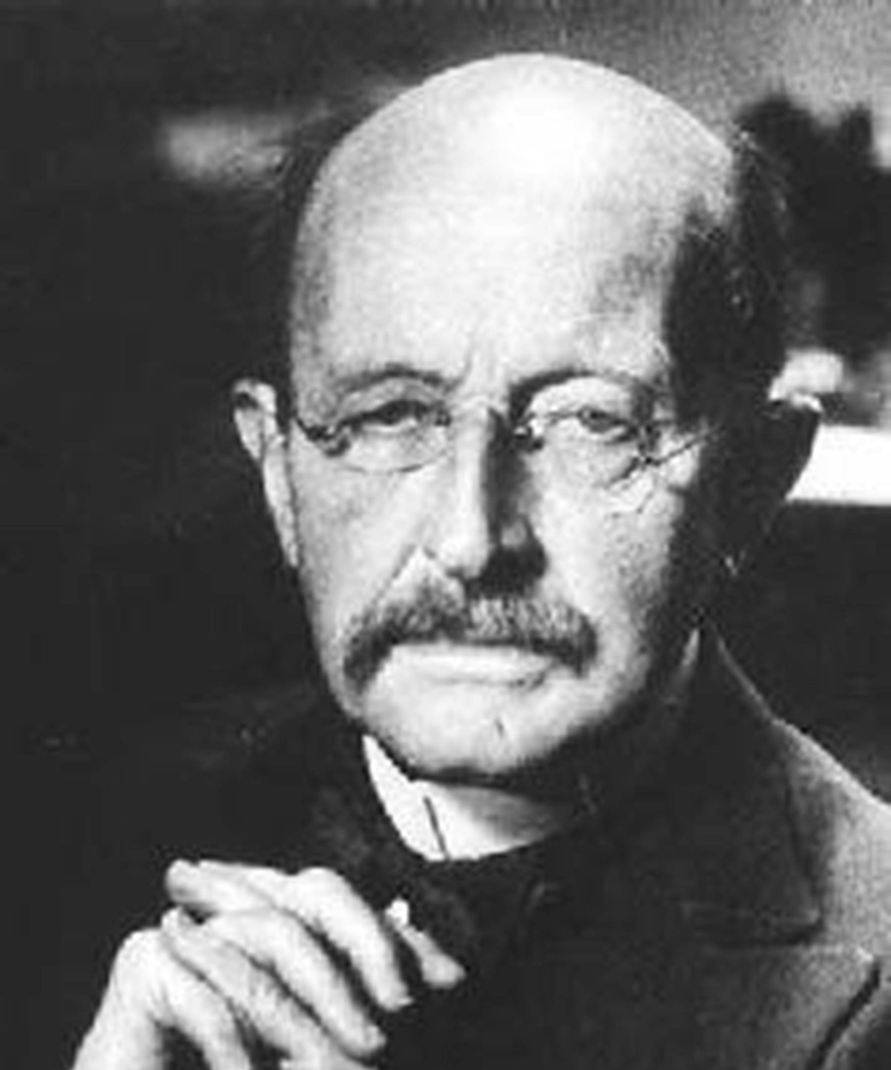 的照片,绝对会感惊讶,年轻时代的马克斯·普朗克戴着一副金丝边的眼镜