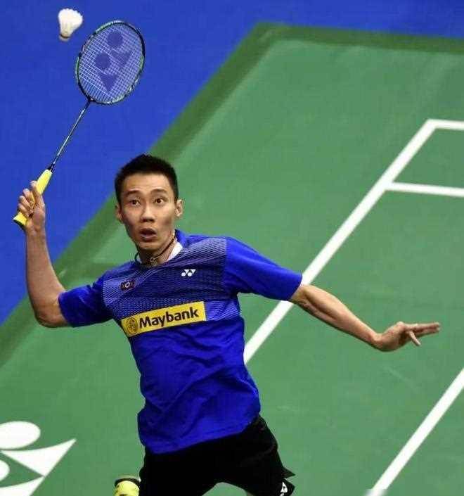 "李宗伟:为治病症电疗33次喉咙全烂,吃饭时要喷麻_奥运会_比赛_羽毛球