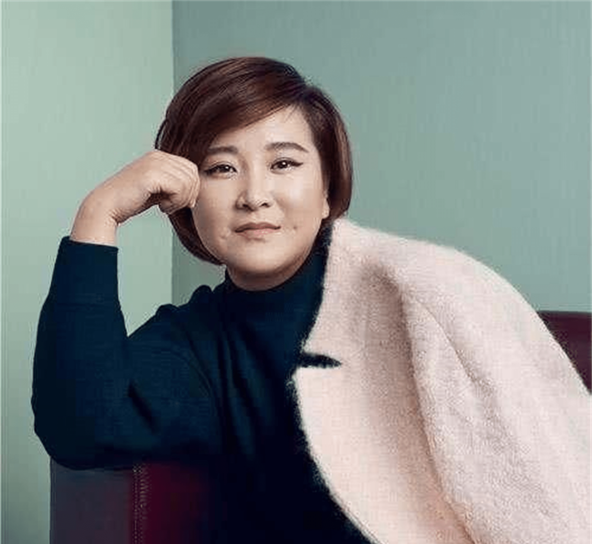 贾玲,减了100斤,姐妹,你减不下去,因为你穷!_自律_压力_毅力