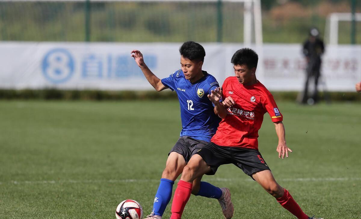 青训八卦!恒大足校0-2输球输人:扔铁饼扔飞对手,教练