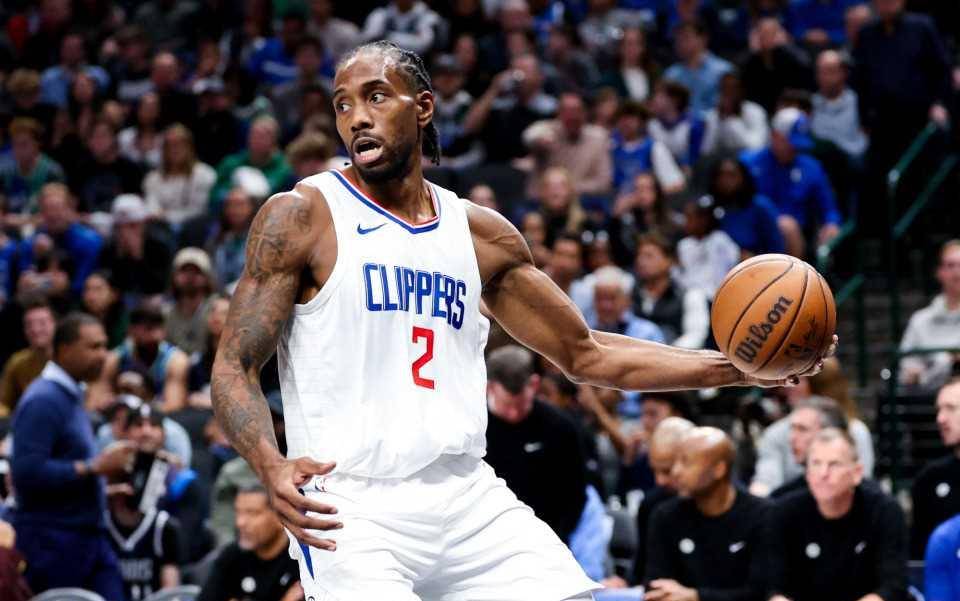 快船31战26胜,是否还需要交易?_内线_球员