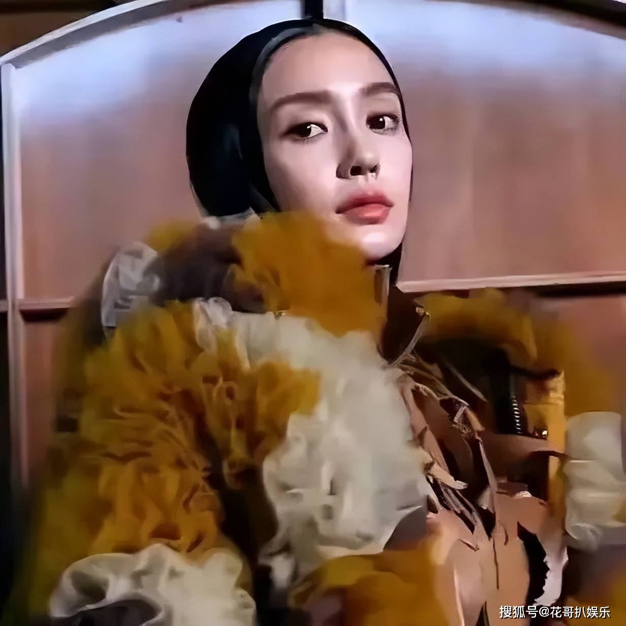 杨颖出席英国活动,粉圈称她已经和欧美圈接轨,成为了人生的赢家