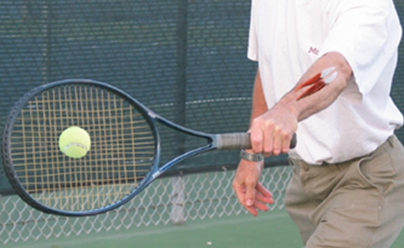 揭秘网球肘的终极治疗法,告别痛苦迎来健康_进行_运动_姿势