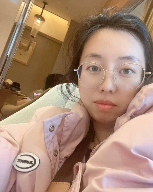 郭威女儿比赛输了,气场被夸像奶奶许敏,田静的教育方式被质疑_绯闻