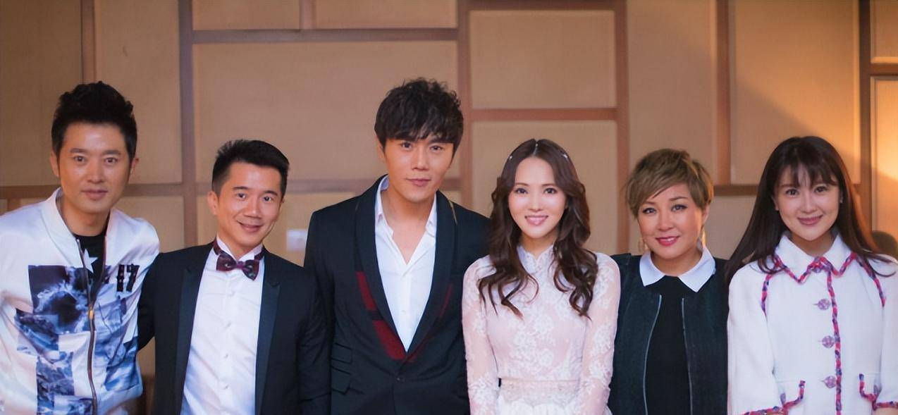 45岁"无人敢惹"的秦昊,再一次给娱乐圈敲响警钟_伊能静_观众_婚姻