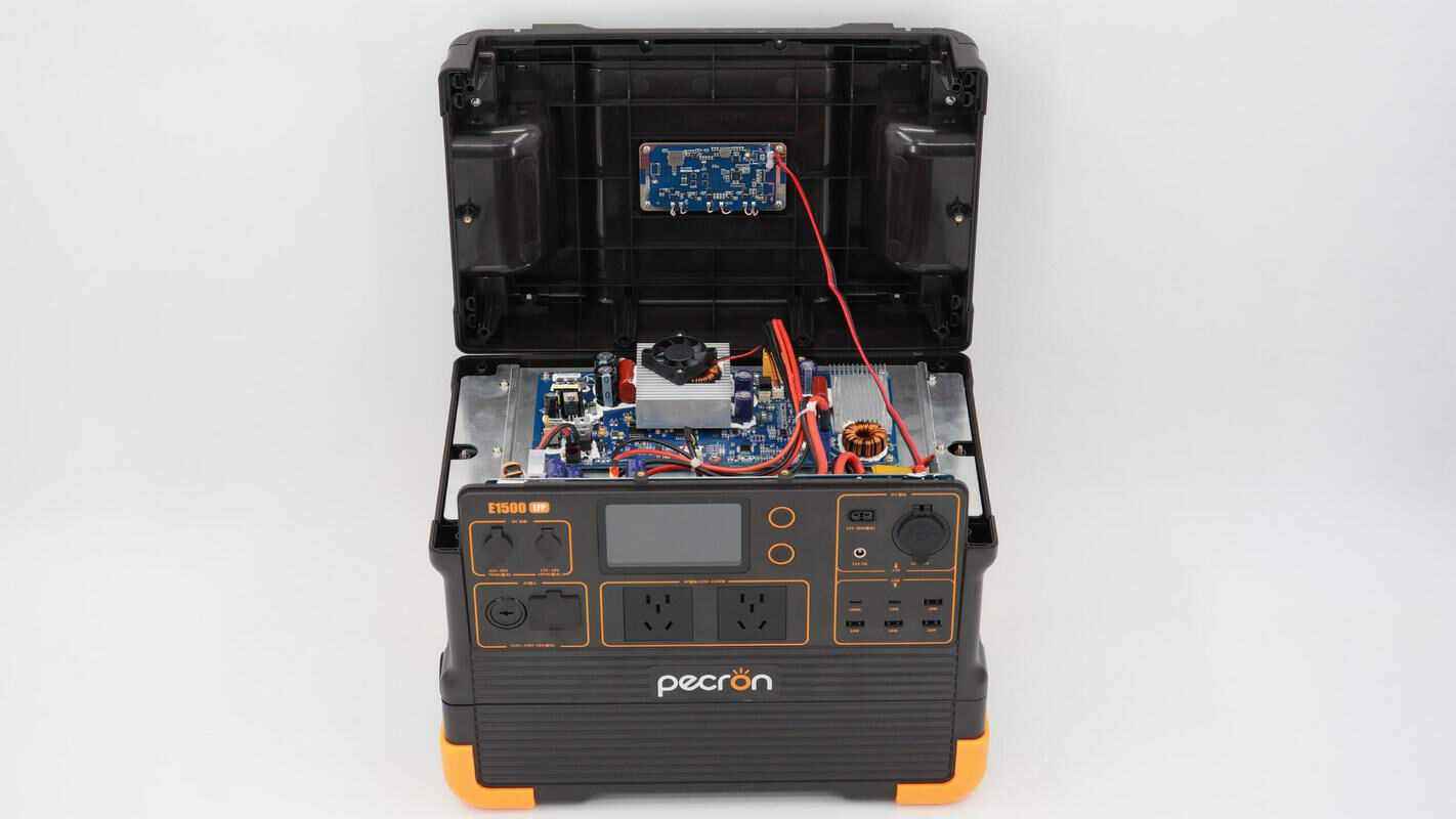 支持2200w逆变输出功率,百克龙e1500 lfp户外电源拆解_充电_功能_用户