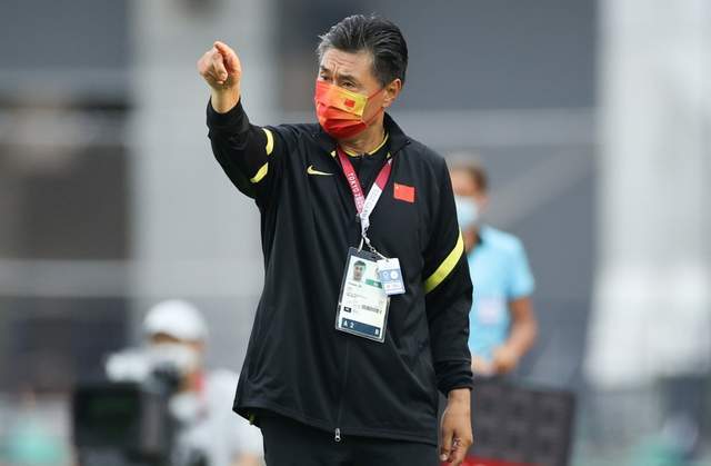 在央视记者的再三追问下,贾秀全直言不讳的表示:3号隋波!