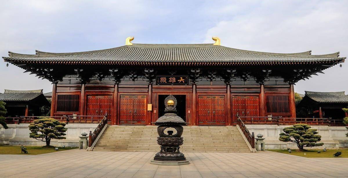 上海这个寺庙,耗资8亿建成,就在宝山罗店,是休闲旅游的好去处_大雄宝