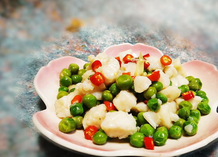 新年家宴,教你一道好吃不油腻,上档次的凉菜!_豌豆_清水_小米