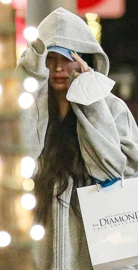 梅根福克斯现在怎么整成这样了?