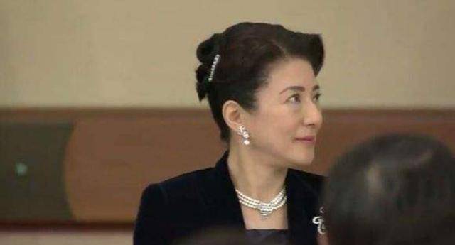 平民皇后小和田雅子,患抑郁症,逼生皇子:日本皇室中悲哀的囚鸟