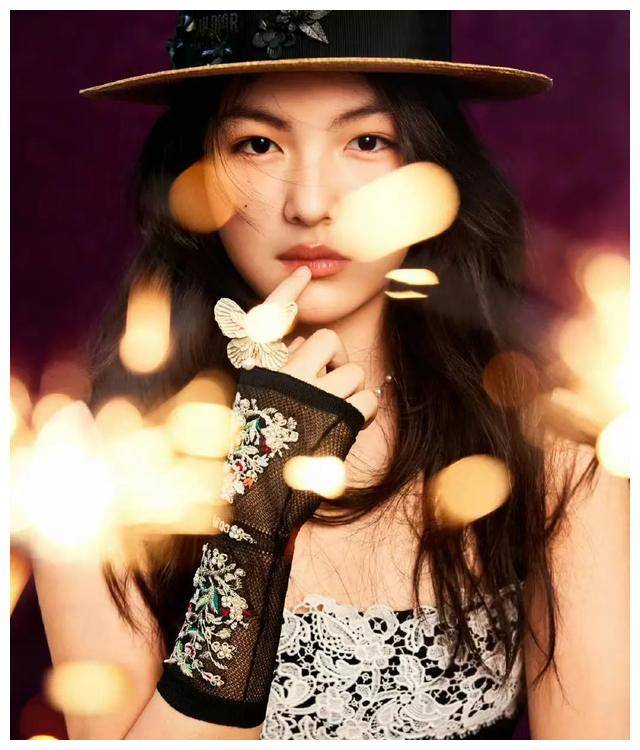 16岁lily拍杂志比王诗龄老练多了,回答问题很油腻,尽得小s真传_女儿