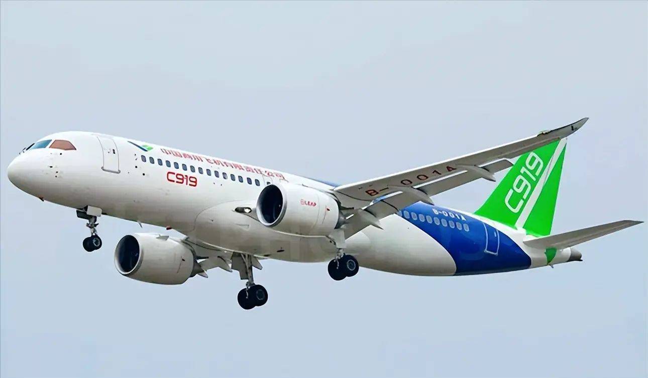 c919参加2024年新加坡航空展,首次亮相国外_中国_飞行_客机