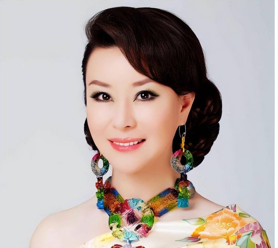 《好运来》演唱者祖海销声匿迹,曾9登春晚,现在她过得还好吗?