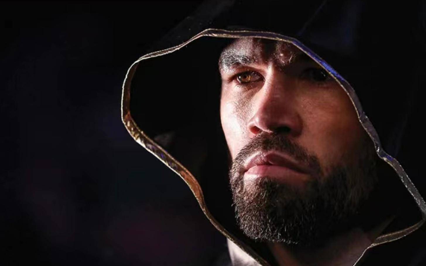 鏖战14年后,拳坛硬汉瑞德告别赛场,将开启教练生涯