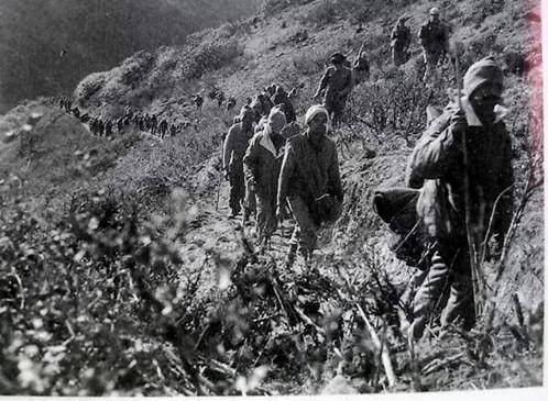 中印战争我军大胜,为何主动全线后撤20公里?看看当事人怎么说!