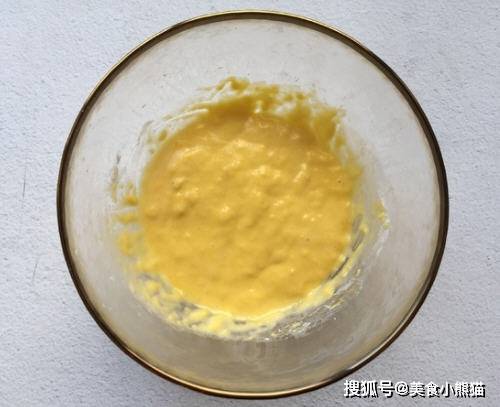 製作工藝:配料:水(牛奶)30克