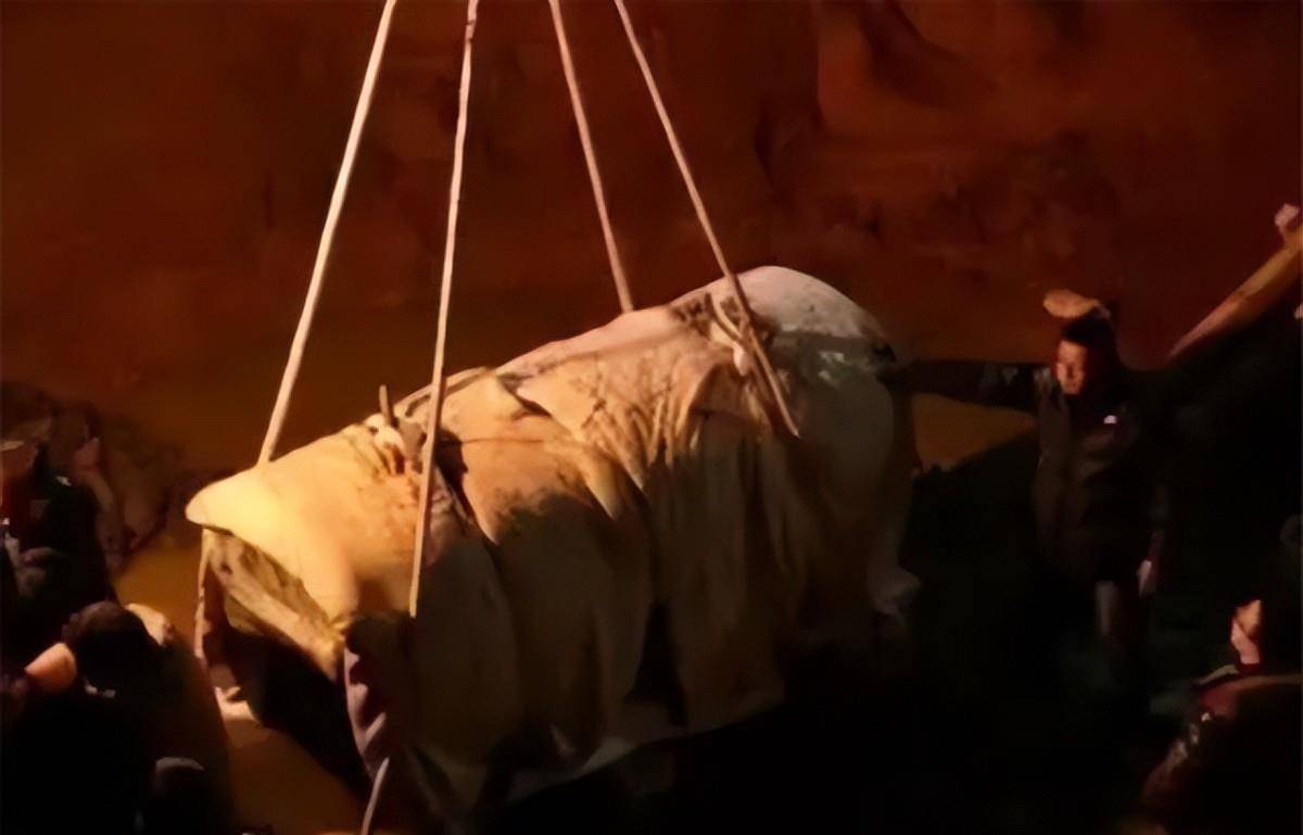 1994年湖北"一尸三命"案:一具战国女尸,让3名盗墓贼丢掉性命_尸体