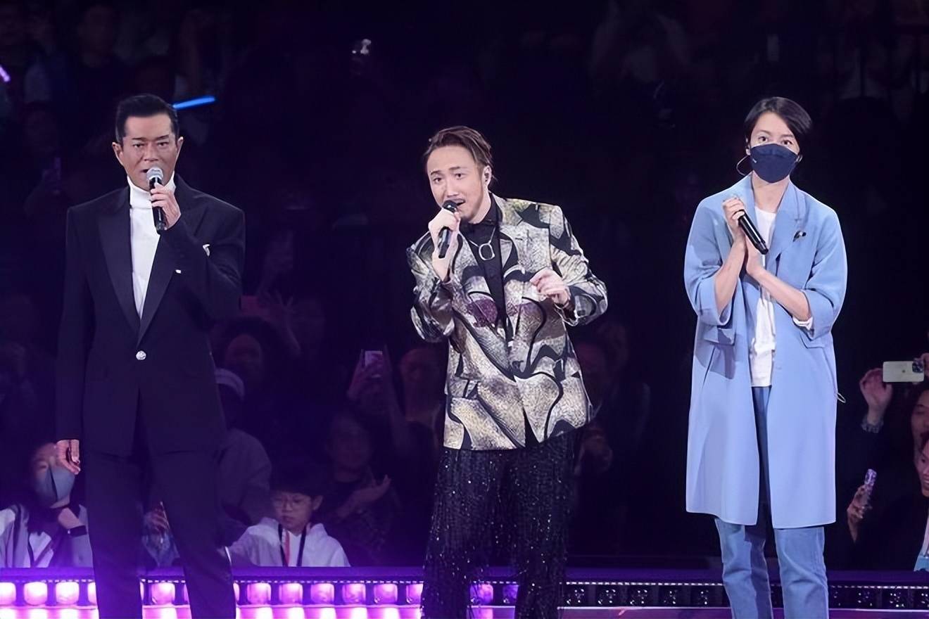 古天乐演唱会现场开撕?梅西成焦点,郑中基神助攻!网友:这才是真男人!