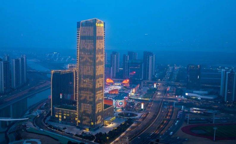 丰大国际大酒店正式启航_空间_会议厅_线条