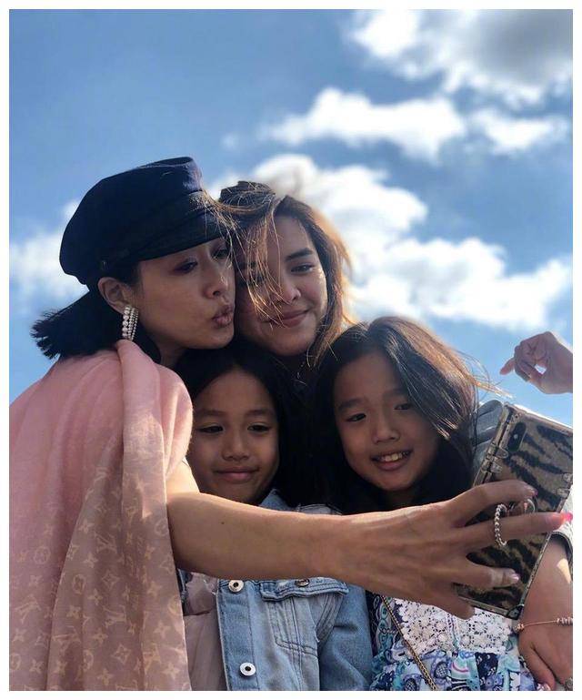 钟丽缇女儿成长记:时间飞逝,少女初长成_cayla_jaden_生活