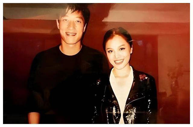 刘翔再度突破12秒88,脱发传闻丛生,生子消息待揭晓._中国_田径_梅西