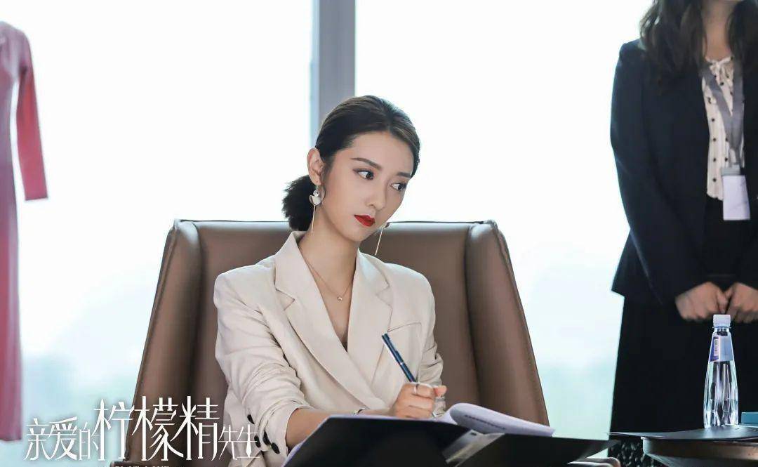 陈姝君,继佟丽娅之后的新一代女神_角色_苏北_亲爱的