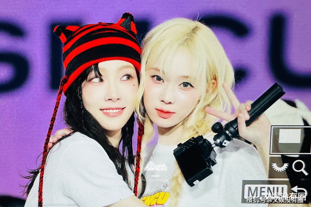 smtown上的泰妍,winter合照,网友:眼球被净化了!_aespa_姐妹_舞台