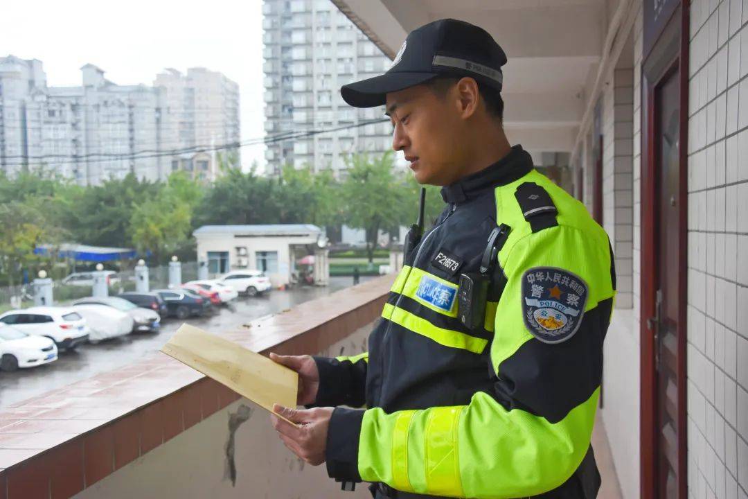 铜警快讯丨渝警骁骑暖心相助 群众朋友圈寻人致谢_铜梁_蒋国靖_先生