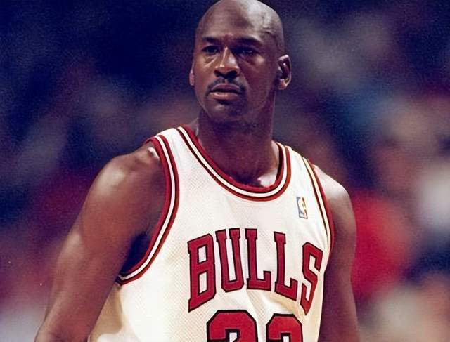 美媒评nba历史最具影响力的10位球星:姚明第八,榜首当之无愧_比赛