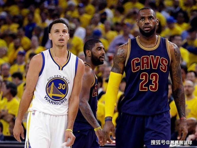 库里称从未把詹姆斯当成宿敌,后者回应:我最亲密的小老弟_球迷_媒体