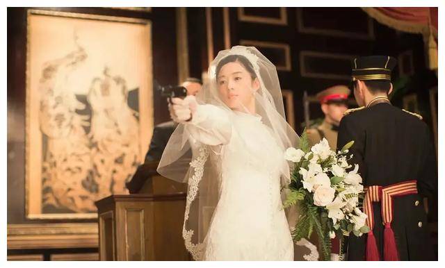 全智贤领衔主演《暗杀》,韩国r级女星,燃情打斗,惊心动魄.