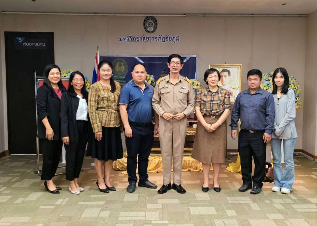 广西科技商贸高级技工学校考察团队赴泰国开展国际交流合作调研_皇家